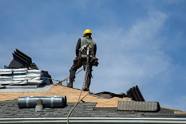 Professional Gutter Installation technician working in Round Hill, VA